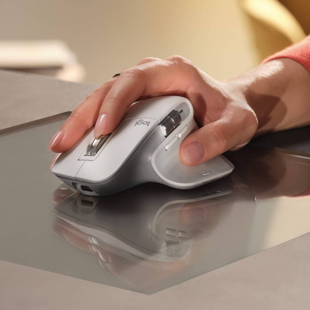 Souris sans fil Bluetooth Logitech MX Master 3s – Blanc 910-006560