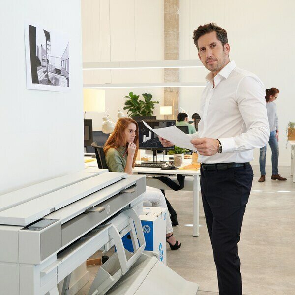 Traceur HP DesignJet T950 36 pouces 12M 2Y9H3A